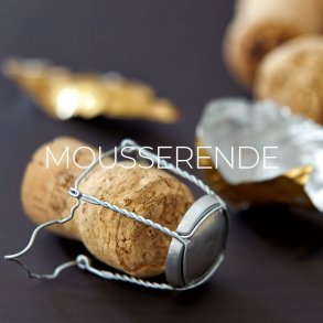 MOUSSERENDE VIN